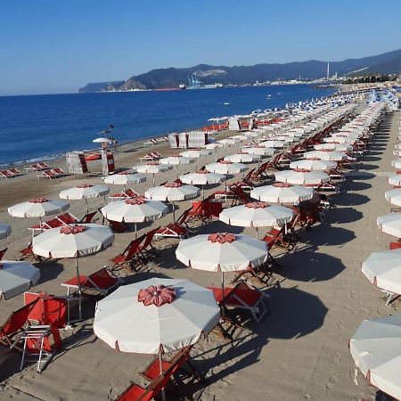 Апартаменты La Casa Del Mare Савона Экстерьер фото