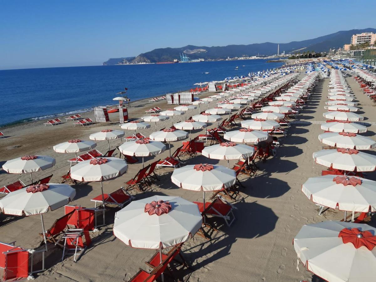 Апартаменты La Casa Del Mare Савона Экстерьер фото
